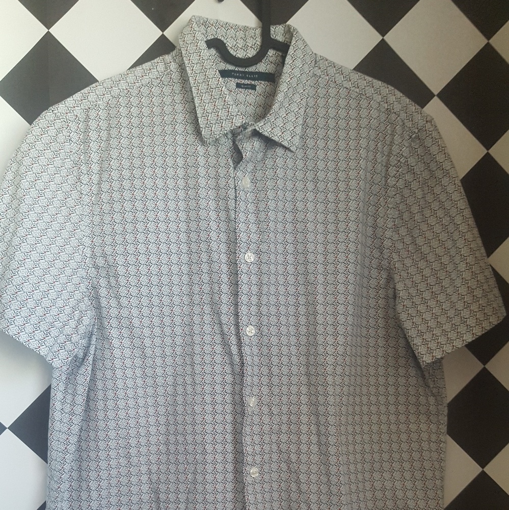 Perry Ellis, slim fit, casual short sleeve shirt.